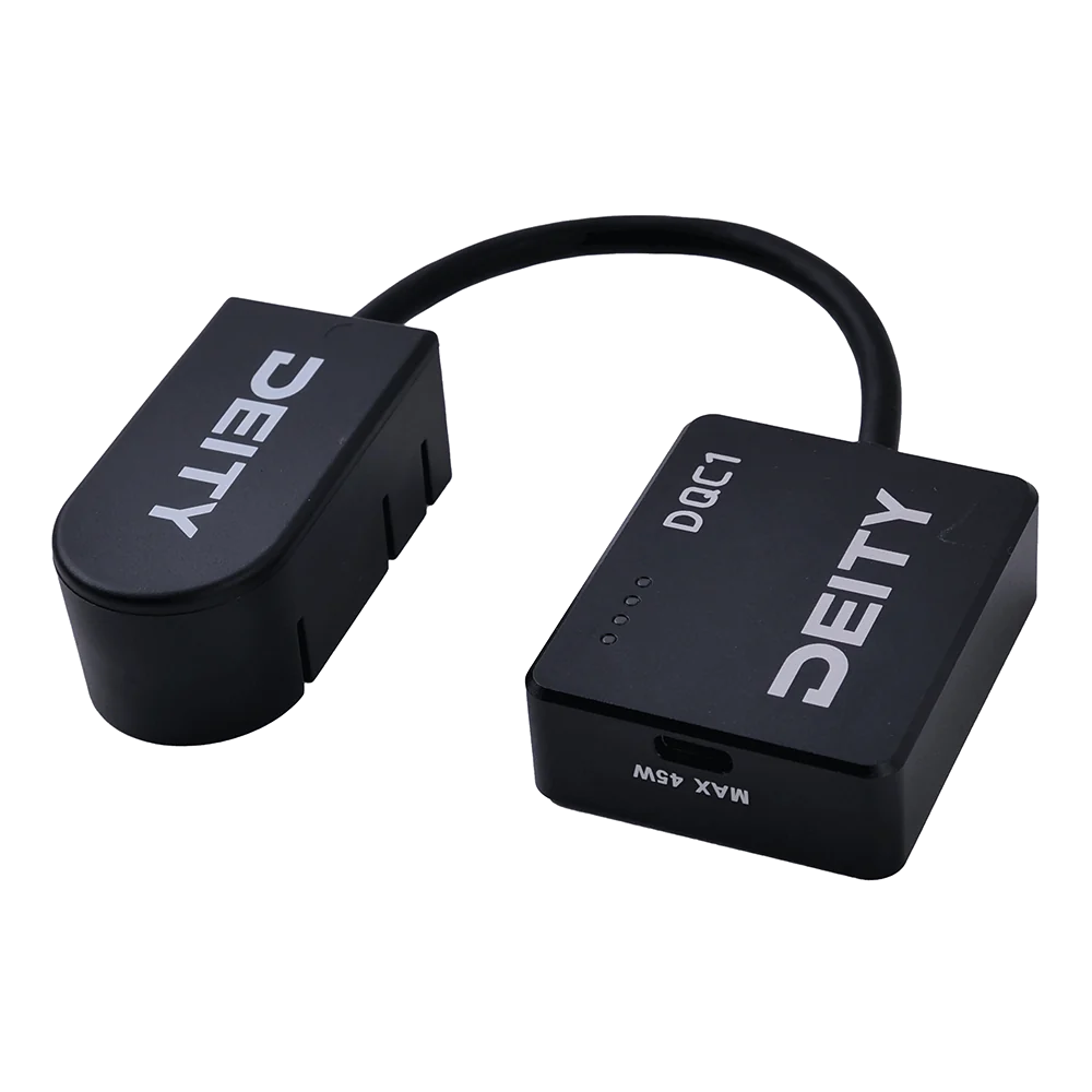 Deity DQC1 Smart Battery Charger【合計10万円以上ご購入の方】
